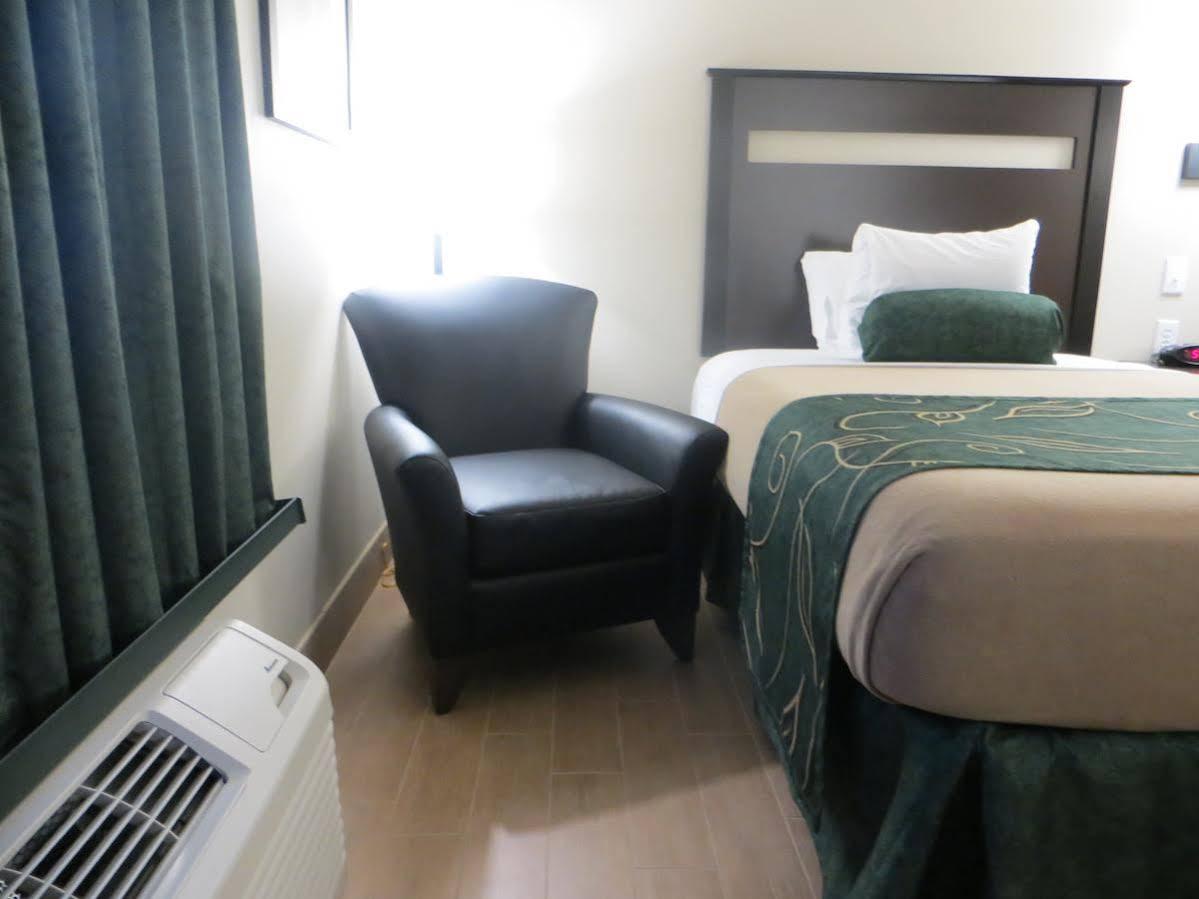 Hotel Baymont By Wyndham Glenwood Zewnętrze zdjęcie